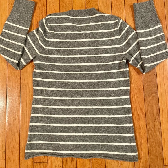 J. Crew Striped Wool/Cashmere Sweater with Crest Size Medium - Picture 2 of 9